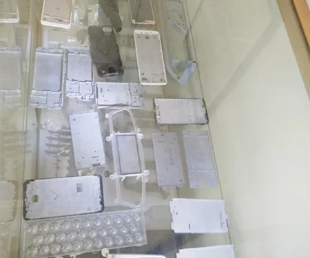 Mobile Phone Medium Plate Die Casting Aluminium Alloy